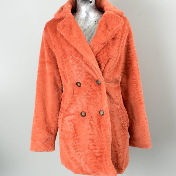 NWT  Coral  Button Fleece Coat - Picture 1 of 4